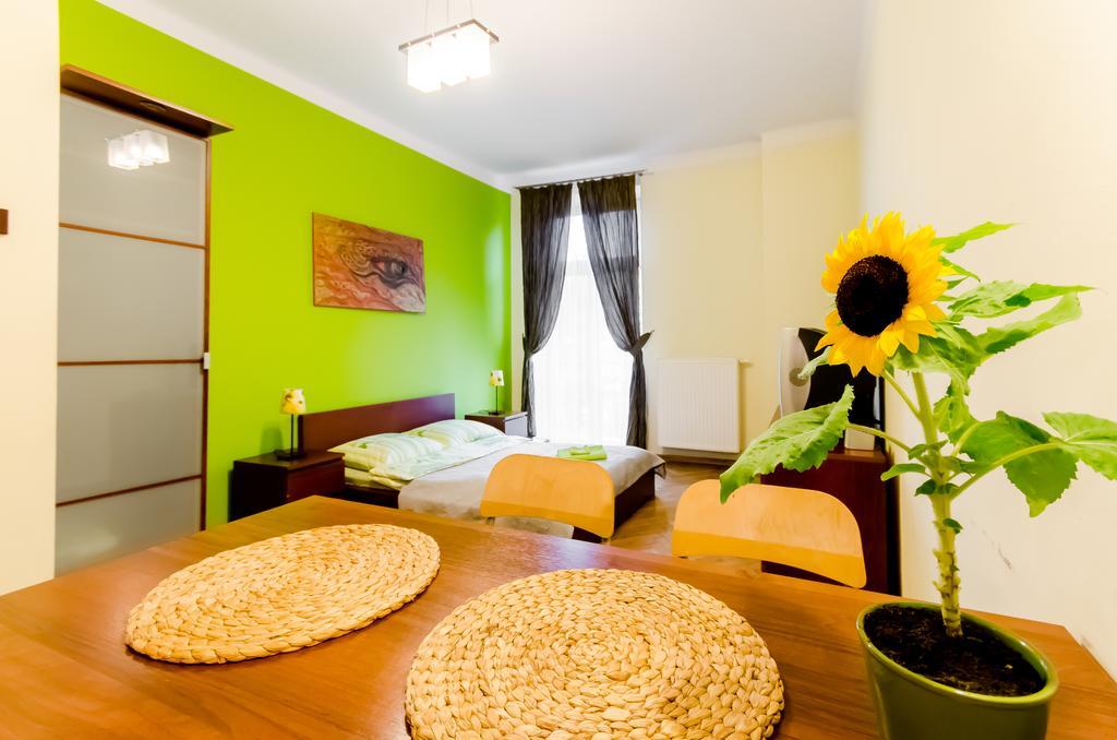 Fantasia Apartments คราคูฟ ภายนอก รูปภาพ