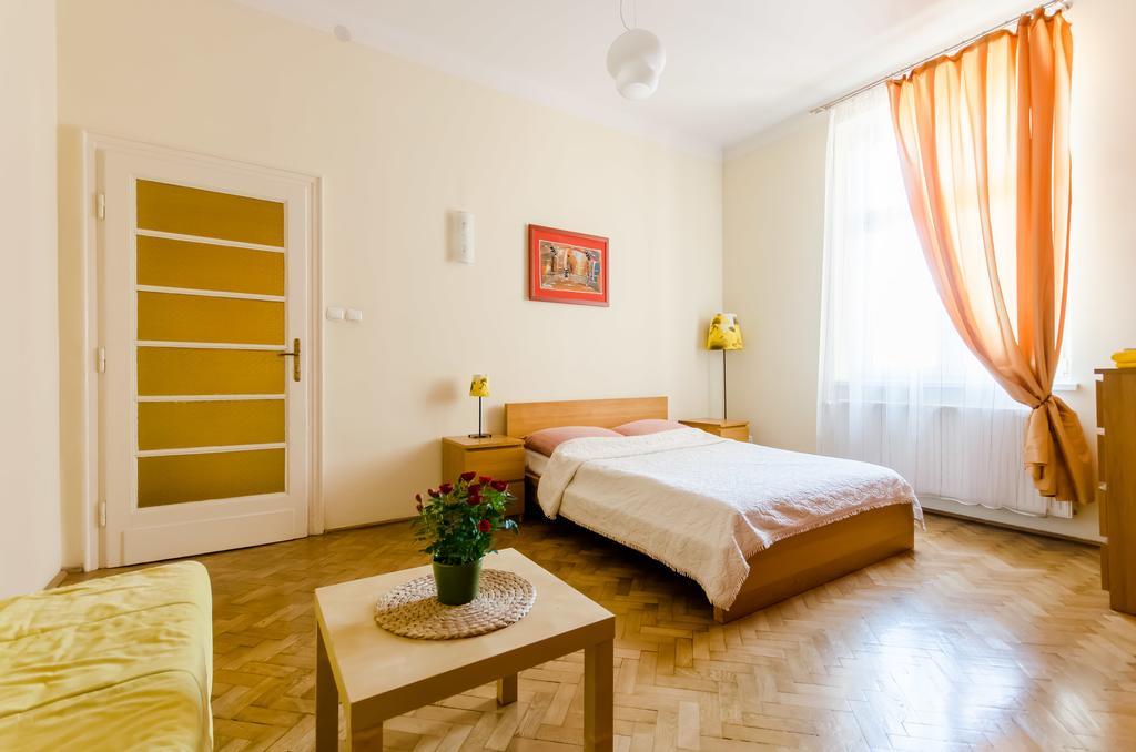 Fantasia Apartments คราคูฟ ภายนอก รูปภาพ